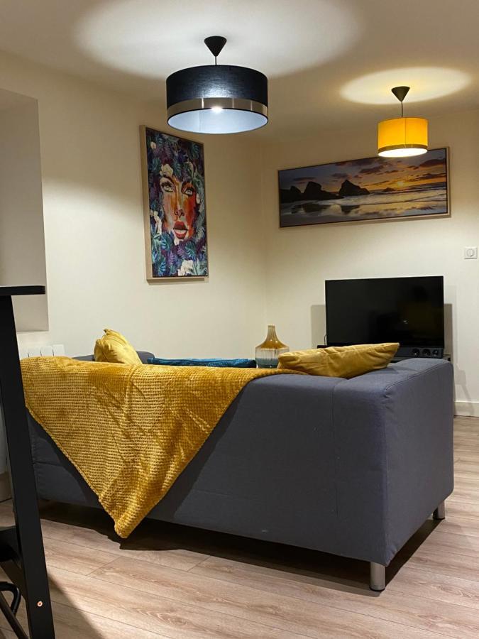 Bel Appartement Avec Place De Parking A Proximite Chatillon-sur-Chalaronne Luaran gambar