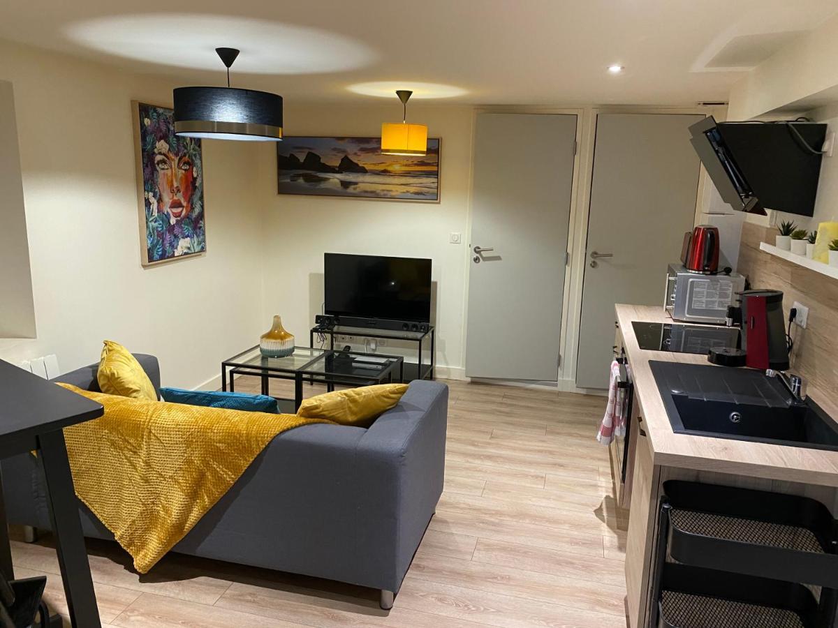 Bel Appartement Avec Place De Parking A Proximite Chatillon-sur-Chalaronne Luaran gambar